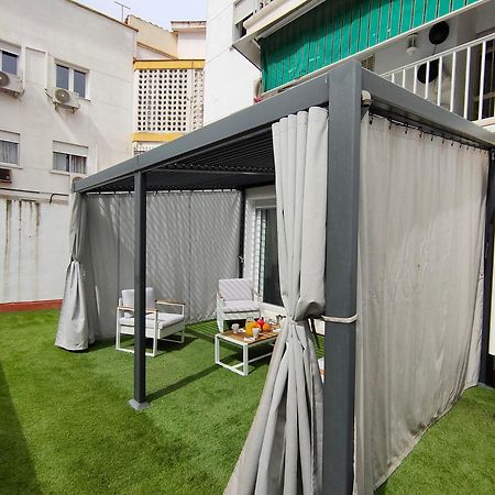 Casa Mallen, Con Amplia Terraza, En El Barrio De Nervion Sevilla Buitenkant foto