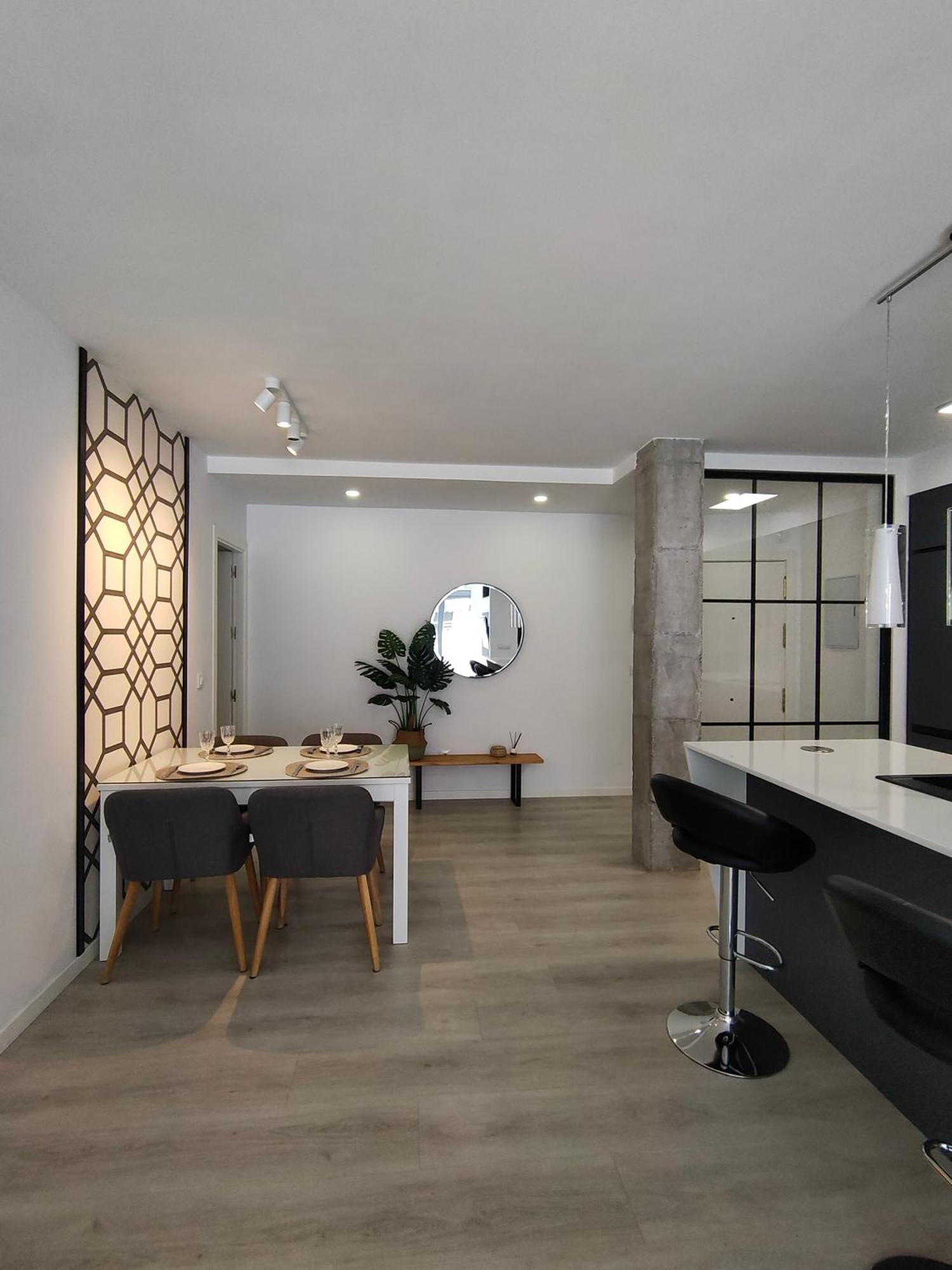Casa Mallen, Con Amplia Terraza, En El Barrio De Nervion Sevilla Buitenkant foto